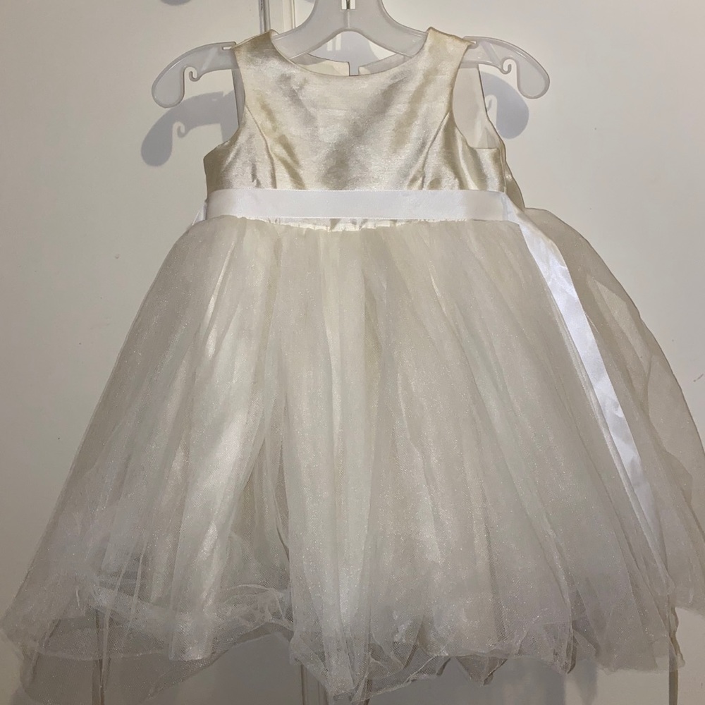 Flower girl dress